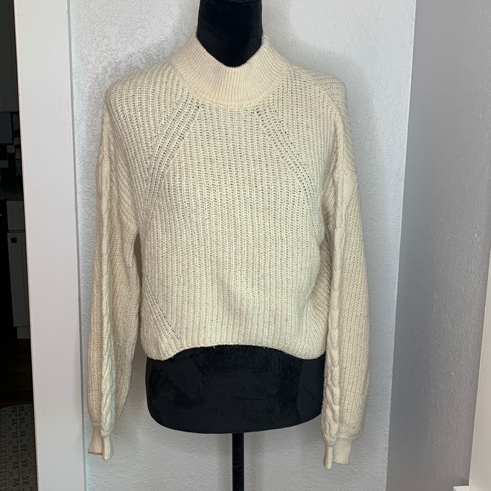 BP Ivory long sleeve cropped chunky knit sweater cotton blend